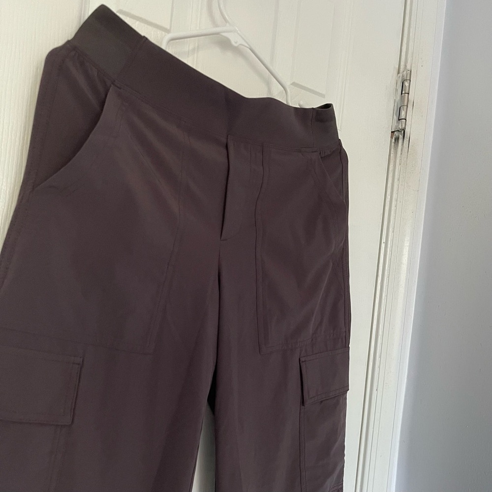Athleta wide leg cargo pants